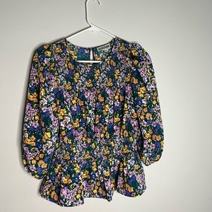 Women’s Green Floral Top